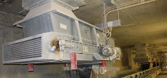 Fertilizer packing machinery