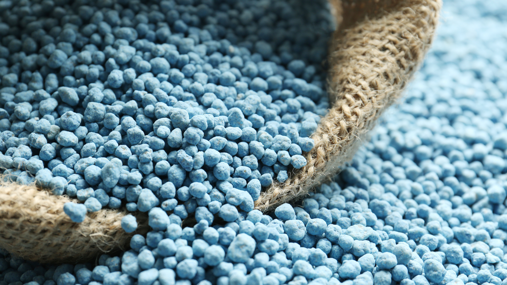 Fertilizer granule sizes